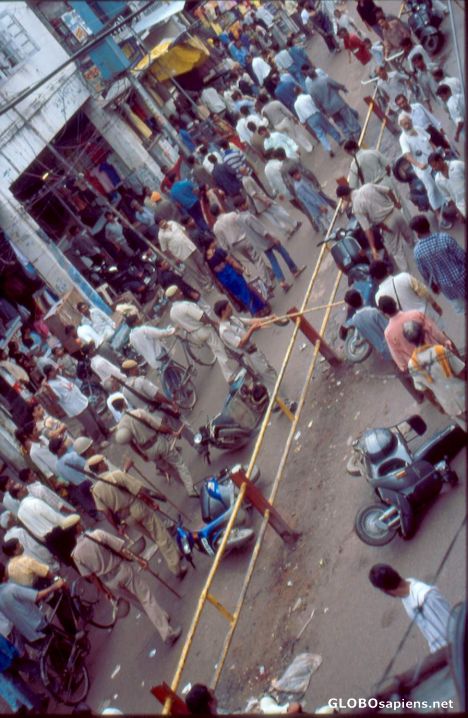 Postcard varanasi vo parking zone