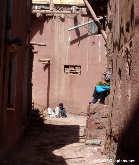 Postcard just olds leave in abianeh