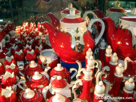 Postcard King Abbas's picture on tea-pot