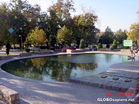 Postcard kids pool (beshghardash park-9)