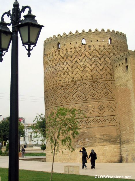 Postcard Karim-khani Arg