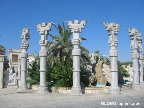 Postcard Dariush Grand Hotel premises