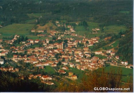 Postcard Aerial view of Faedis.