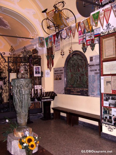 Postcard A church dedicated to cyclists