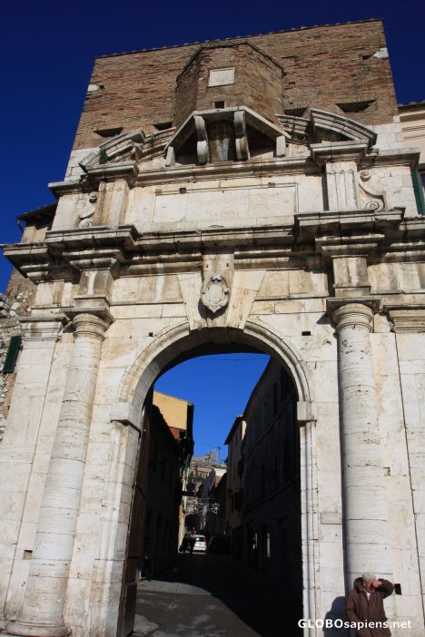 Postcard Porta Romana