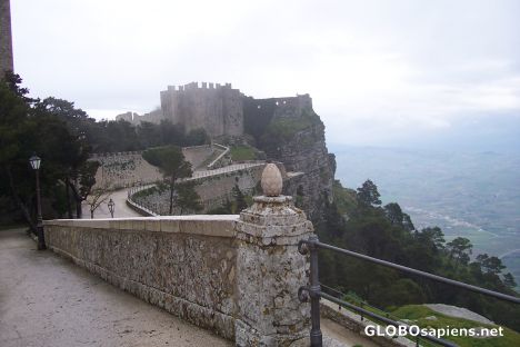 Postcard Erice castles 2