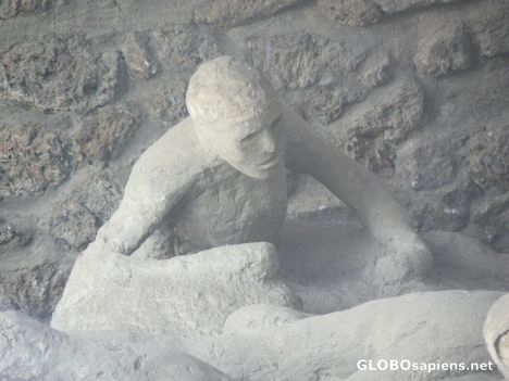 Postcard Pompeii people