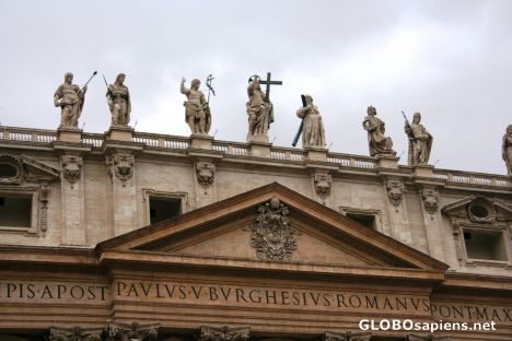 Postcard Detail from the facade of St. Peter's basilika