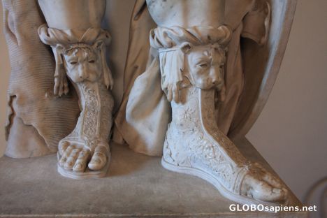 Postcard What Roman Shoes look like?