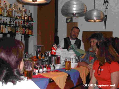 Postcard Local Enoteca in the Alto Srno