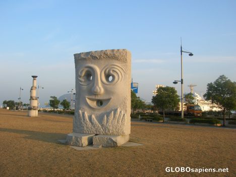 Postcard Funny statue