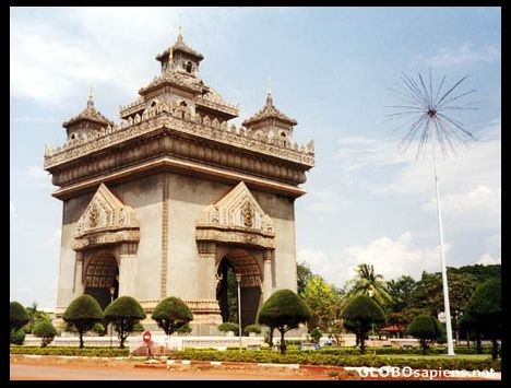 Postcard Patutxai Gate
