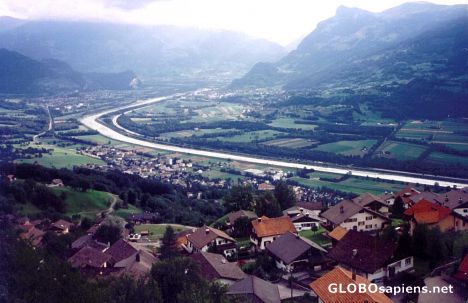 Postcard Valley Border