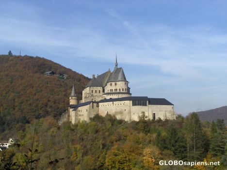Postcard Another view of Vianden Castle