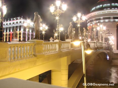 Postcard bridges and statues by night