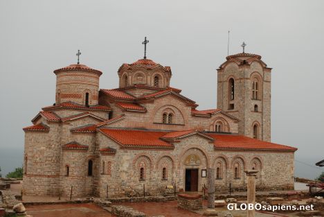 Sveti Kliment i Pantelejmon