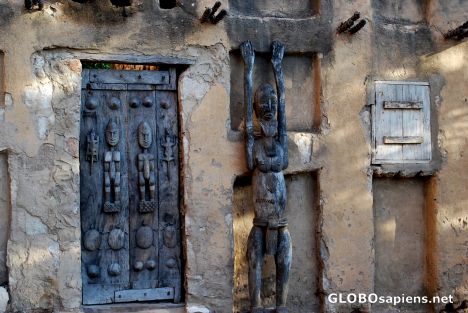 Postcard sculpture