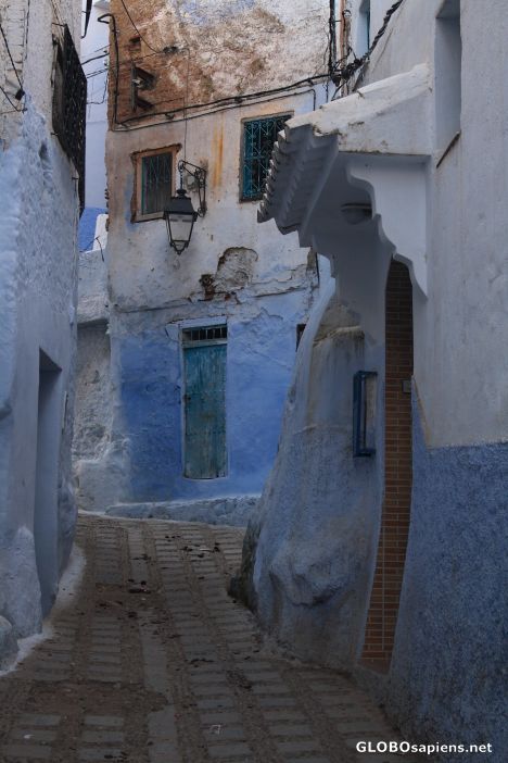 Postcard Narrow lane