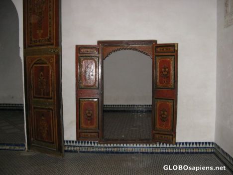 Postcard Bahia Palace - cedarwood doors 2