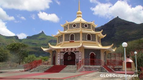 Postcard Chinese Temple in Port Louis