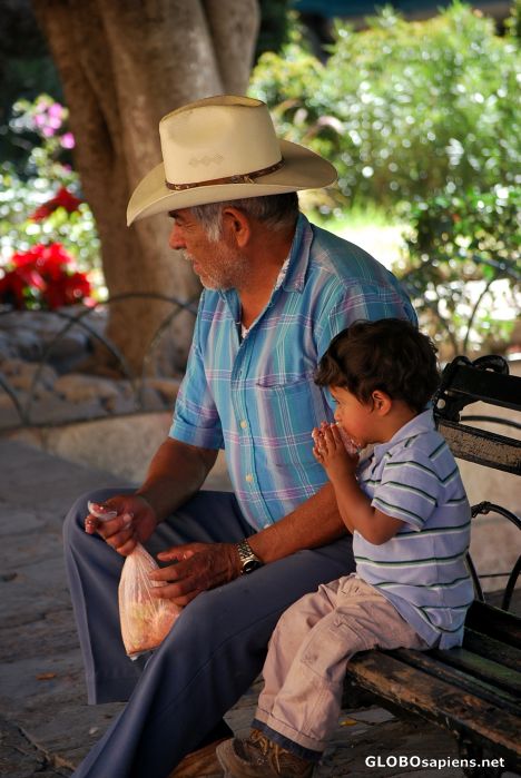Postcard Grandpa and grandson