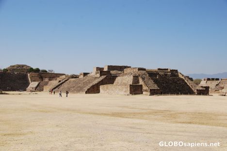 Postcard Monte Alban: Building G
