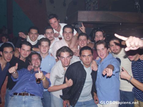 Party at El Alebirje