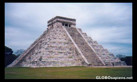 Postcard Chitchen Itza