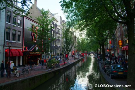 Postcard Amsterdam - in the middle of 'things'