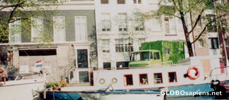 Postcard House boats with sunflowers, Amsterdam