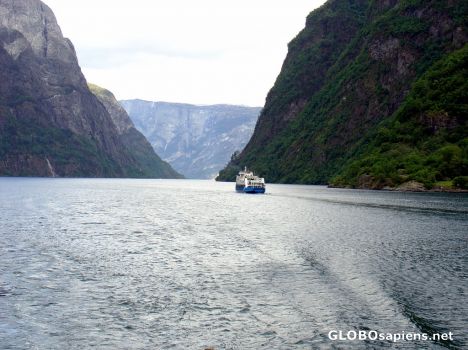 Postcard Fjord tour from Flam to Gudvangen