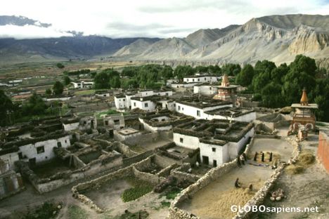 Postcard Tsarang village centre