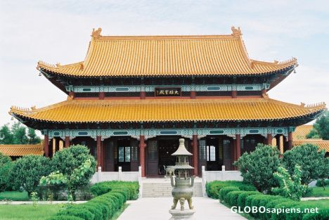 Postcard Chinese temple