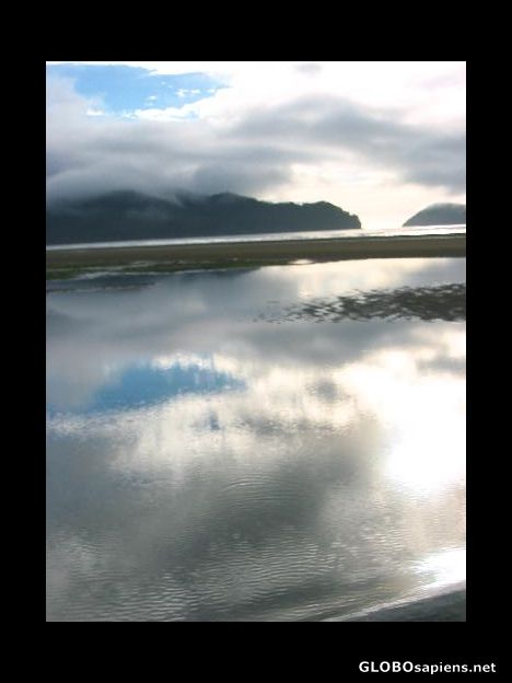 Postcard morning over abel tasman