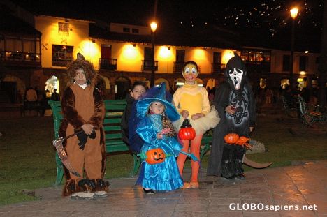 Postcard Plaza de Armas at Cusco at night