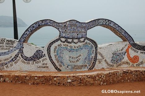 Postcard Lovers bench