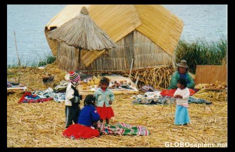 Postcard Uros kids!