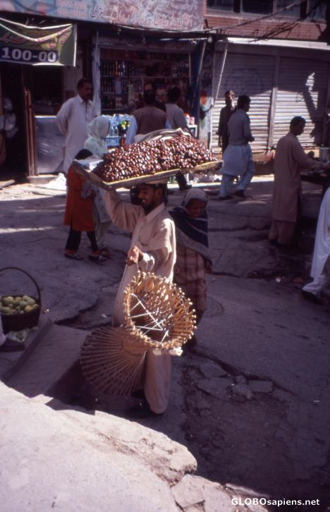 Postcard Pakistan 2008, Murree, Street Vendor