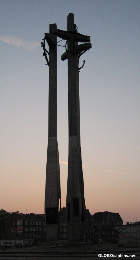 Postcard in front of Gdansk shipyard