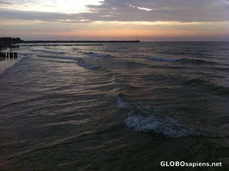 Postcard Ustka (PL) - eastern beach at dusk