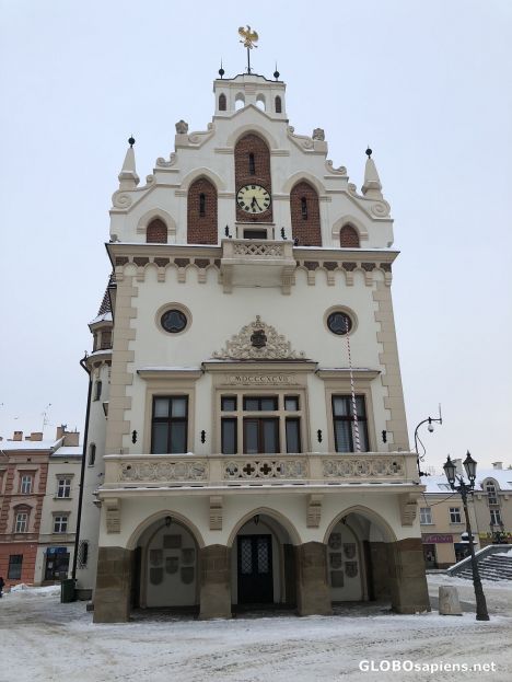 Postcard Town Hall