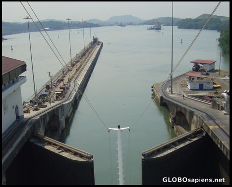 Postcard Pedro Miguel Lock Gates Closing