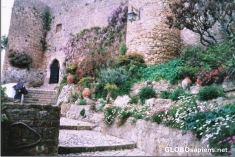 Postcard Pousada entrance