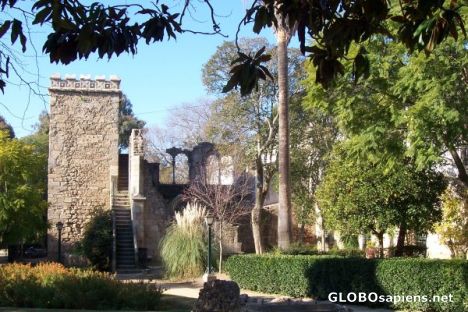 Postcard Evora - public garden - but???