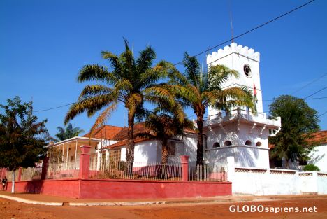 Postcard Bafata - one grand mansion