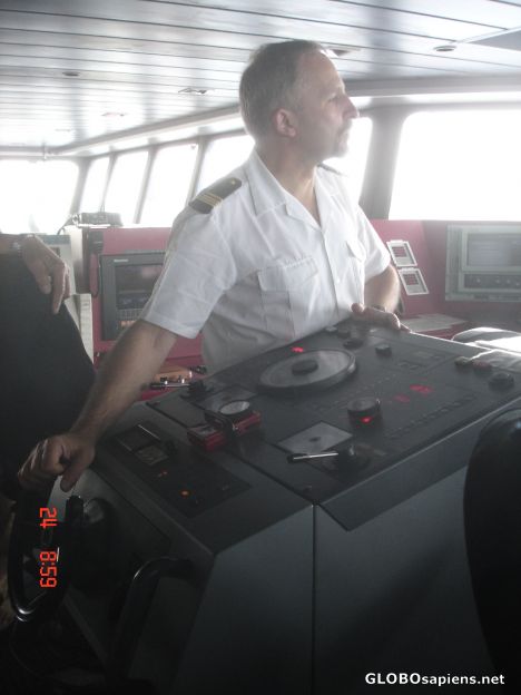 Postcard The captain of MARION DUFRESNE; very responsable
