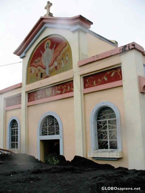 Notre Dame Des Laves