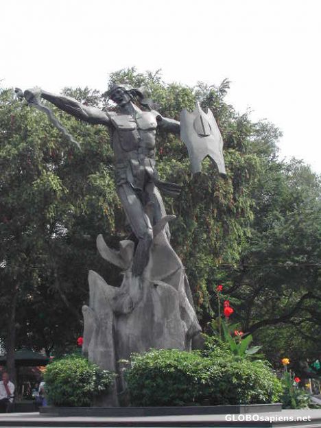 Postcard Statue in Manila