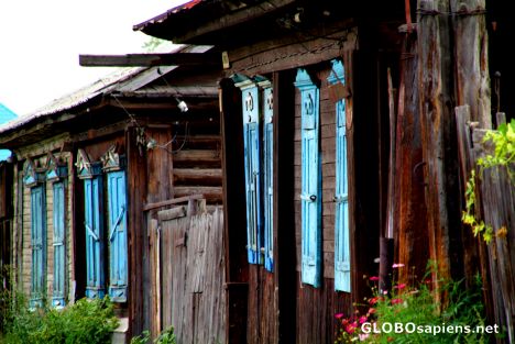 Postcard Biysk - Old Houses Windows