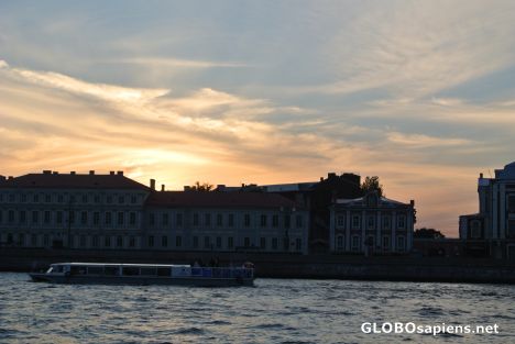 Postcard Saint Petersburg - Neva River